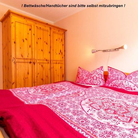 Gademow Ferienwohnung Schwarz מראה חיצוני תמונה