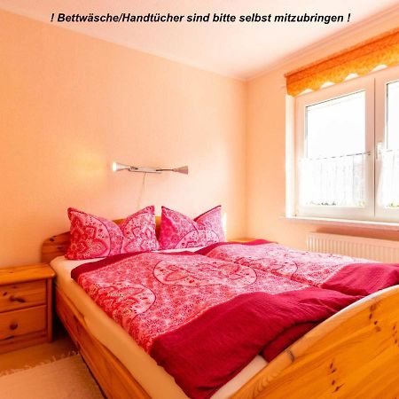 Gademow Ferienwohnung Schwarz מראה חיצוני תמונה
