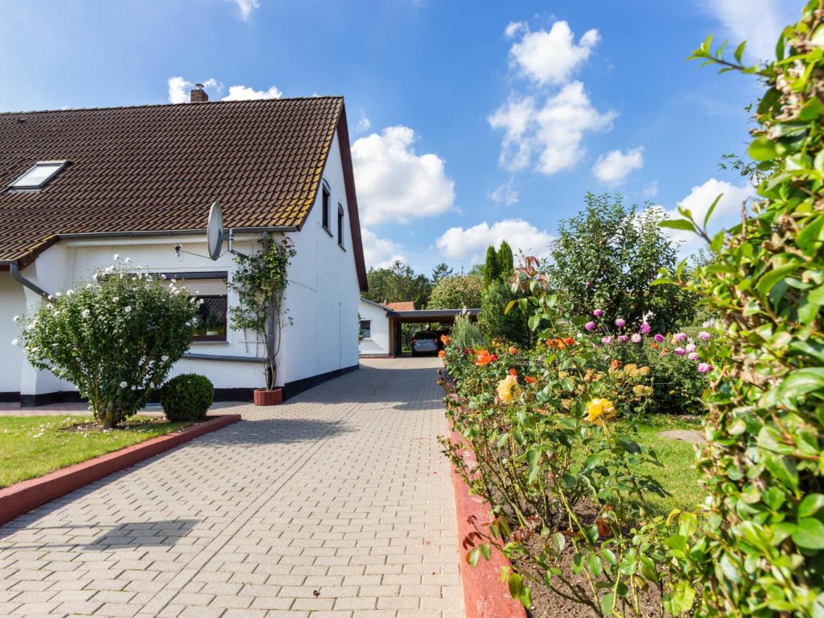 Gademow Ferienwohnung Schwarz מראה חיצוני תמונה