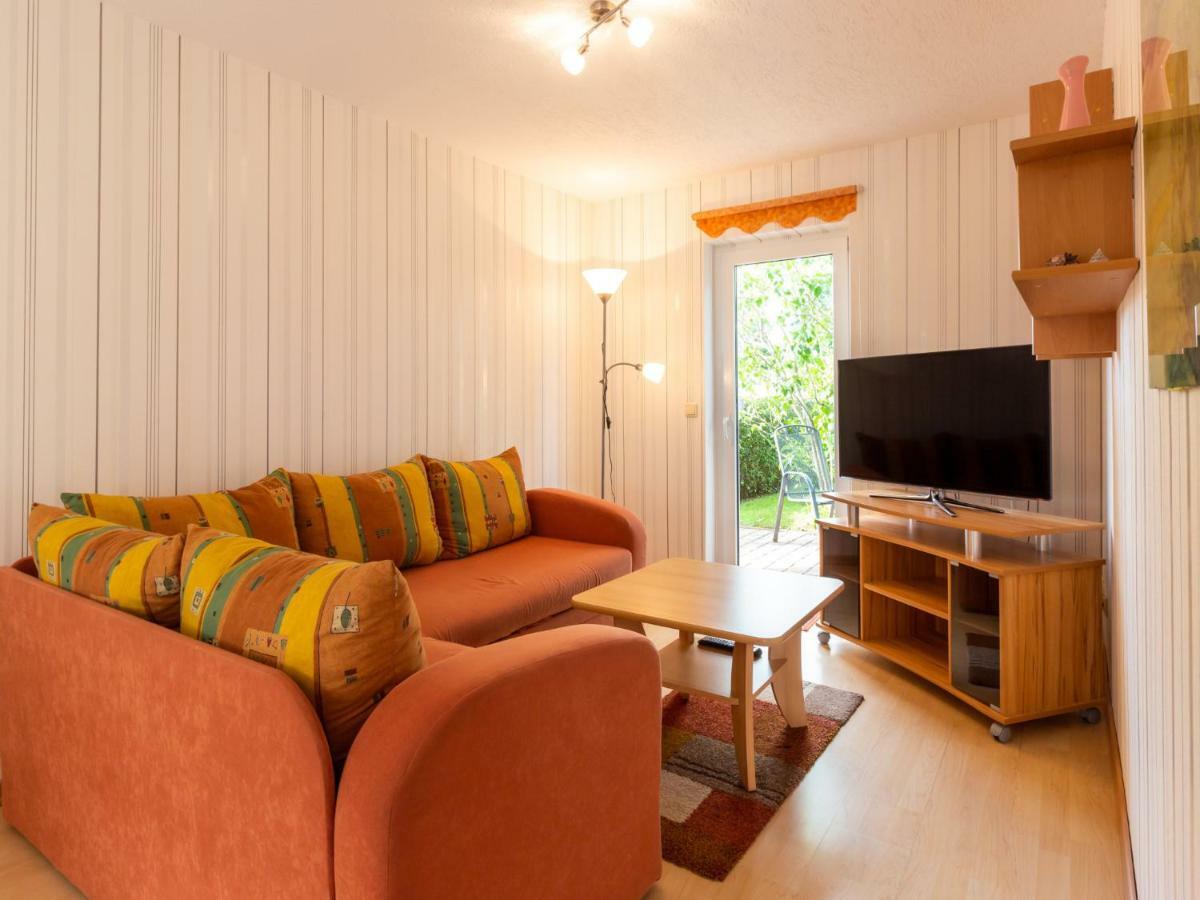Gademow Ferienwohnung Schwarz מראה חיצוני תמונה